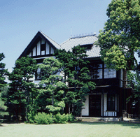 「住友活機園(伊庭貞剛記念館)」