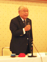 再任された奥井功会長