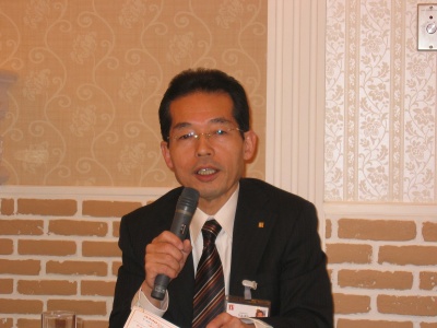 「このシステムは、地域に必要な業者でいるために必要な機能を、モバイルで実現するもの」と語る牛迫社長