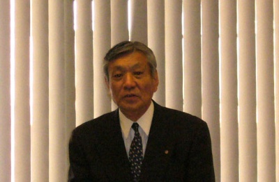 07年の事業計画を説明する杉浦武胤会長