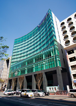「ホテルレオパレス博多」外観