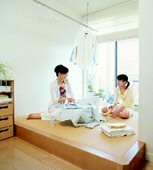 洗濯スペースと物干しスペースの間に設ける「衣家事(いかじ)コーナー」