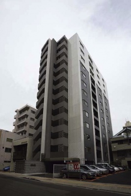 「ニューシティレジデンス大町」外観