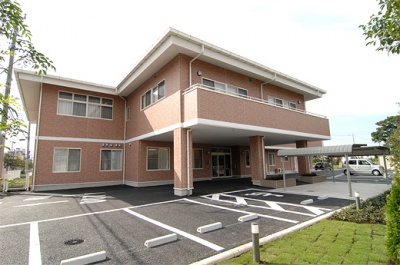 介護施設「あずみ苑 吉川」外観
