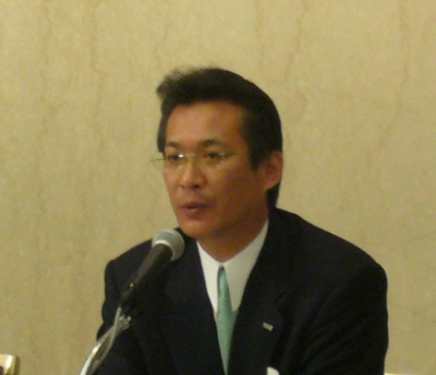 記者発表で「高齢者の方が一生安心して暮らせる住居を提供していきたい」と語った同社代表取締役社長・田中大輔氏