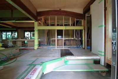 リフォーム時のコストを抑える技術力なども間近で見ることができる。