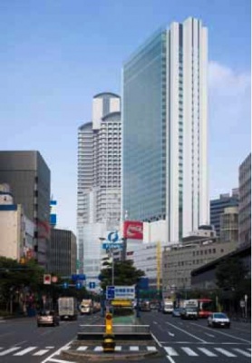 「ブリーゼタワー」外観