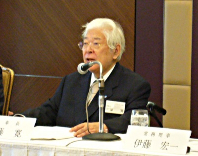 「質の高いファイナンシャル・プランナーの育成をめざしていく」と話す日本ファイナンシャル・プランナーズ協会理事長・加藤 寛氏