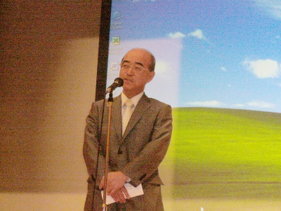 冒頭のあいさつで「1万6