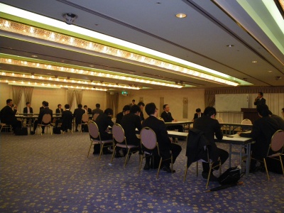 参加した会員同士が、賃貸保証制度を取り巻く問題点と破綻の再発防止策等についてディスカッションした