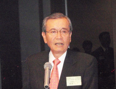 「お客さまの求めているものを素直に提供していけば、道は開けると確信している」と語る鈴木社長