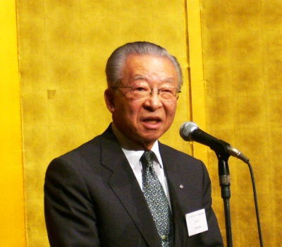 「開港150周年となる横浜で総会を開催することができ、大変嬉しい」と語る伊藤副会長