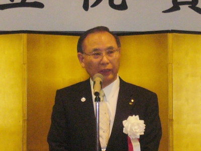 「不況のなか、会員のいっそうの技能向上を図るとともに、新風を吹き込む団体として業界発展に努めたい」と語る、同協会会長の林 直清氏