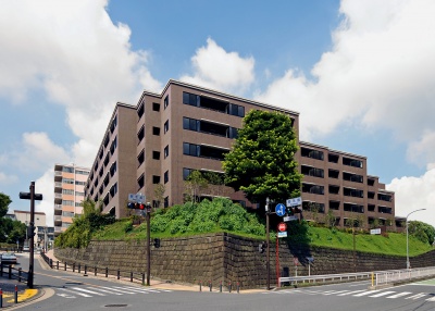 「野毛山住宅 団地建替え事業(アトラス野毛山)」