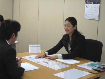 「2009年度接客コンテスト」の様子