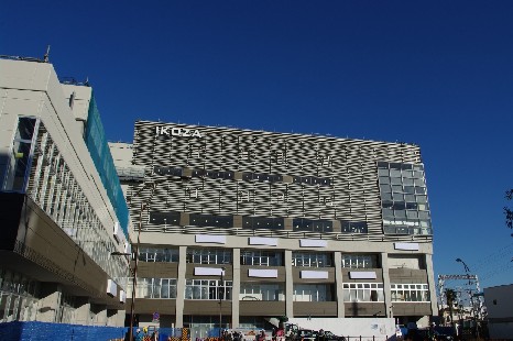 「IKOZA(イコーザ)」外観