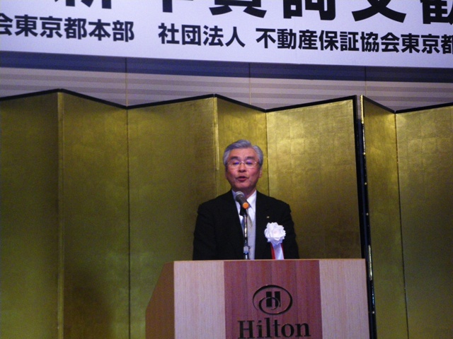 「役職員一同、和と団結をもって困難に立ち向かっていきたい」と話す、原嶋本部長