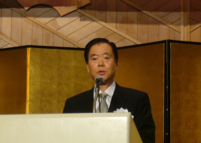 「公益社団法人化に向けて具体的な活動を推進していく」と語る川口理事長