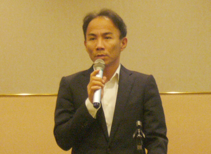 講義を行なう(株)さくら事務所代表取締役・長嶋 修氏