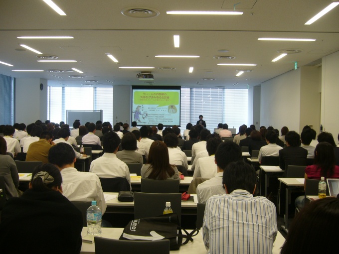 約140名が参加した研修会の様子