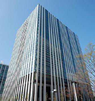 「みなとみらいセンタービル」外観