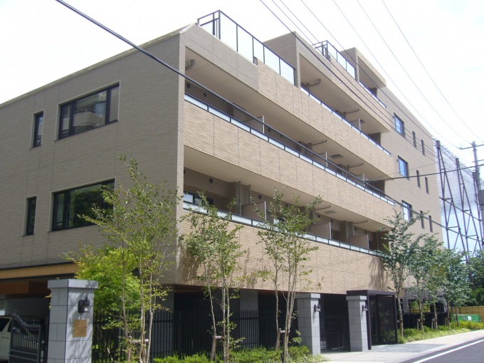 「グランクレール成城」外観