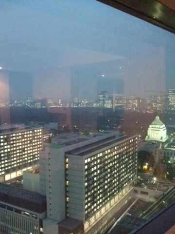 この夜景を日本の思い出に、外国人の心にしまわれるのか…