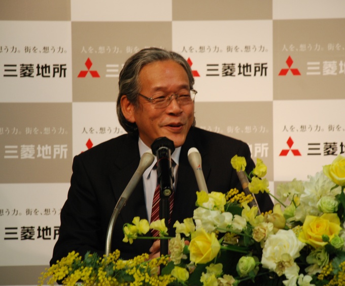 代表取締役社長に就任する杉山博孝氏