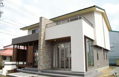 浜松市場(静岡県磐田市)敷地内に開設した「オール合法性証明材」のモデルハウス