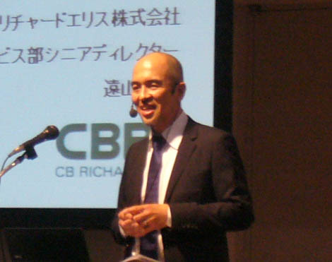 市況に応じ常に変化するリテールマーケットの状況を話す、同社シニアディレクターの遠山芳博氏