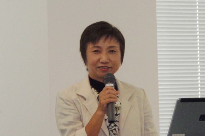 「独立シニアは、子供の世話にならず長い老後を楽しみたいと考えている。こうしたアクティブな老後を支える役割がリフォームにはあると思う」などと語る西田所長