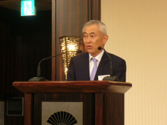 「中国事業の展開など、グローバル化・成熟化時代への対応を強化したい」などと語る同社代表取締役社長の菰田正信氏