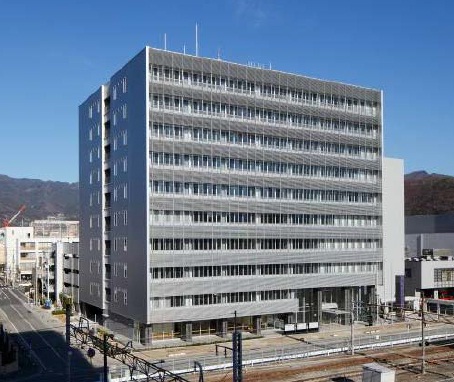 「甲府合同庁舎」外観