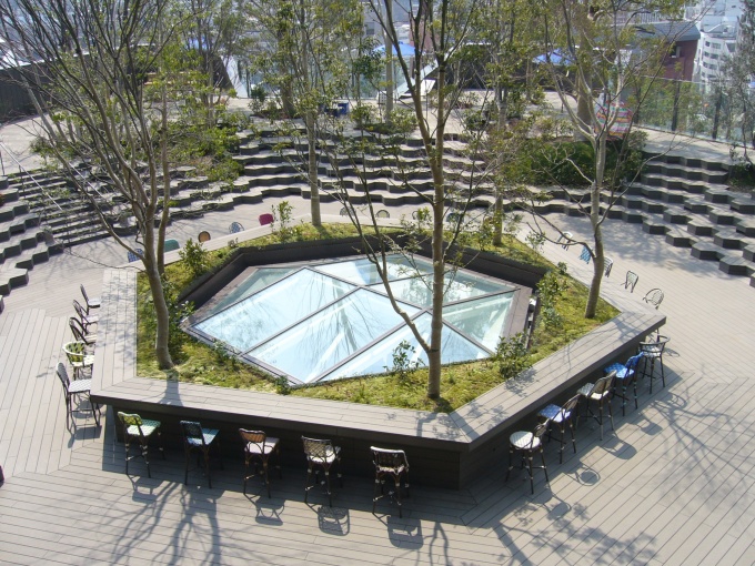 屋上庭園「おもはらの森」