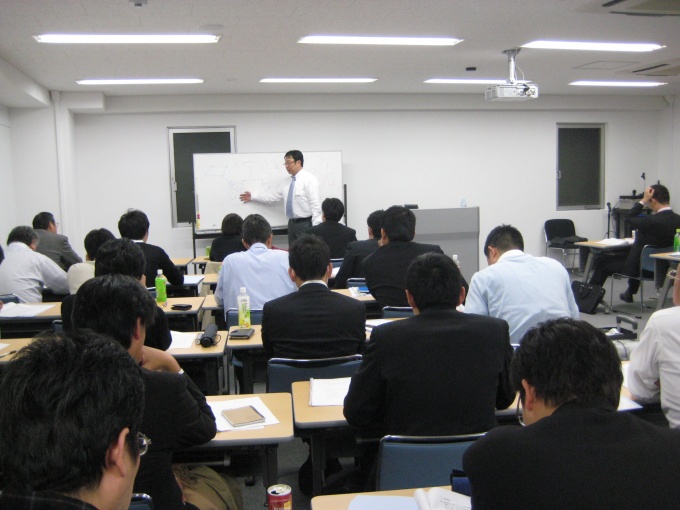 「基礎コース」受講の様子