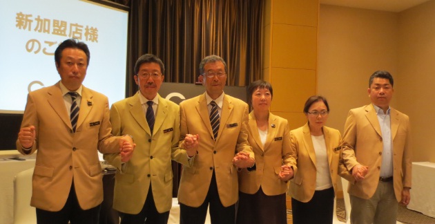 左からアルクホーム:平舘氏、TRAD:金澤氏、センチュリー21・ジャパン:三津川氏、ネクストワン:日﨑氏、吉田宅建:吉田氏、ネクステル:内田氏