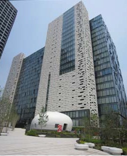 「新宿イーストサイドスクエア」外観