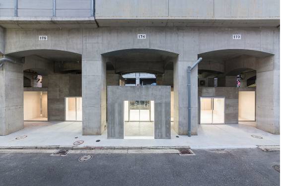 高架下新スタジオSite-B外観