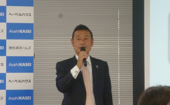 「マンション建替事業を大きな柱に育てていきたい」と話す旭化成不動産レジデンス(株)取締役副社長兼開発営業本部長の進 政裕氏