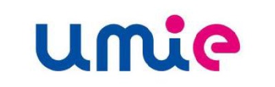 「umie」ロゴ。光り輝くさざなみ、人と人のつながり、人とまちとのつながりを表現。色は海を象徴する「マリンブルー」とときめきを表す「ピンク」を用いた