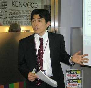 調査結果を説明する、同社SUUMOカウンター推進室事業企画グループ グループマネージャー・斉木健司氏