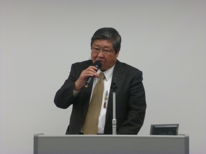 「苦境の時こそ、われわれが一致団結することで負の空気を食い止め、オーナー満足のために何ができるかを考えていこう」などと話す田村会長