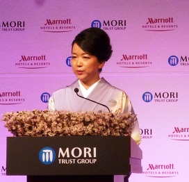 「同ホテルを含めた御殿山ガーデン全体のリノベーションを行ない、防災機能の強化、外構面も含めたにぎわいのある空間の創出を目指したい」などと話す同社代表取締役社長の伊達 美和子氏