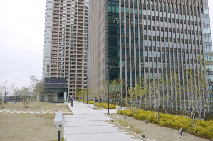 北館9階にある屋上庭園