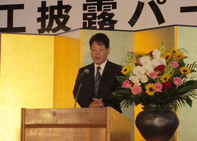 「東日本大震災を受けて、住宅事業者として何ができるかを考えた。住宅を建設するのではなく、プレカット工場を使ってもらうことで、現地の事業者をサポートしていきたい」と語る中内社長