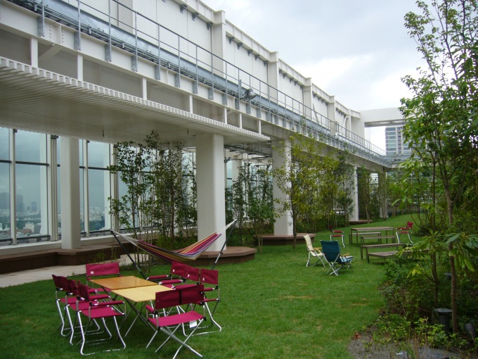 屋上庭園「スカイパーク」