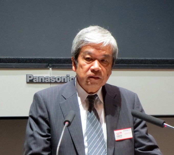「10月には新たに3拠点を稼働する」と話す橋本会長