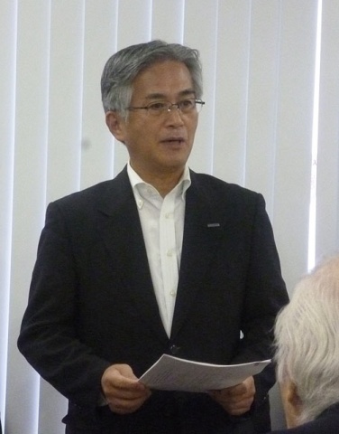 「今後、資材、物流含めたサプライチェーンが非常に大きな問題となる。環境、省エネにおいてさらに新たなチャレンジをしていかなければならない」などと語る住宅部会代表代行の真鍋正司氏