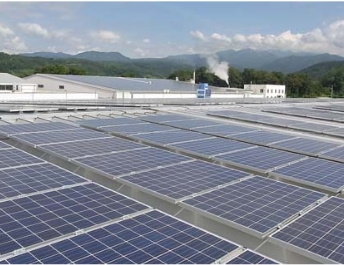 新たに太陽光発電設備を稼働させた「ミサワホーム沼田工場」