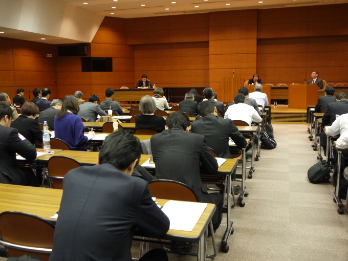 福田氏と酒造氏は、「マンション市場 新たな時代に向かって」をテーマに意見を述べ合った